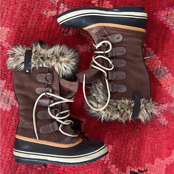 sorel joan of arc rain boot